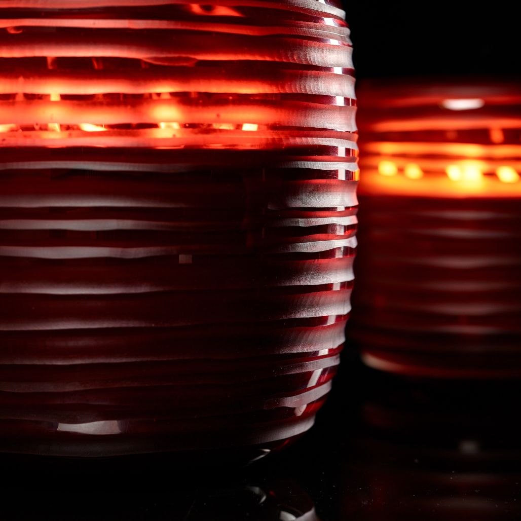 Sphere Red Vela