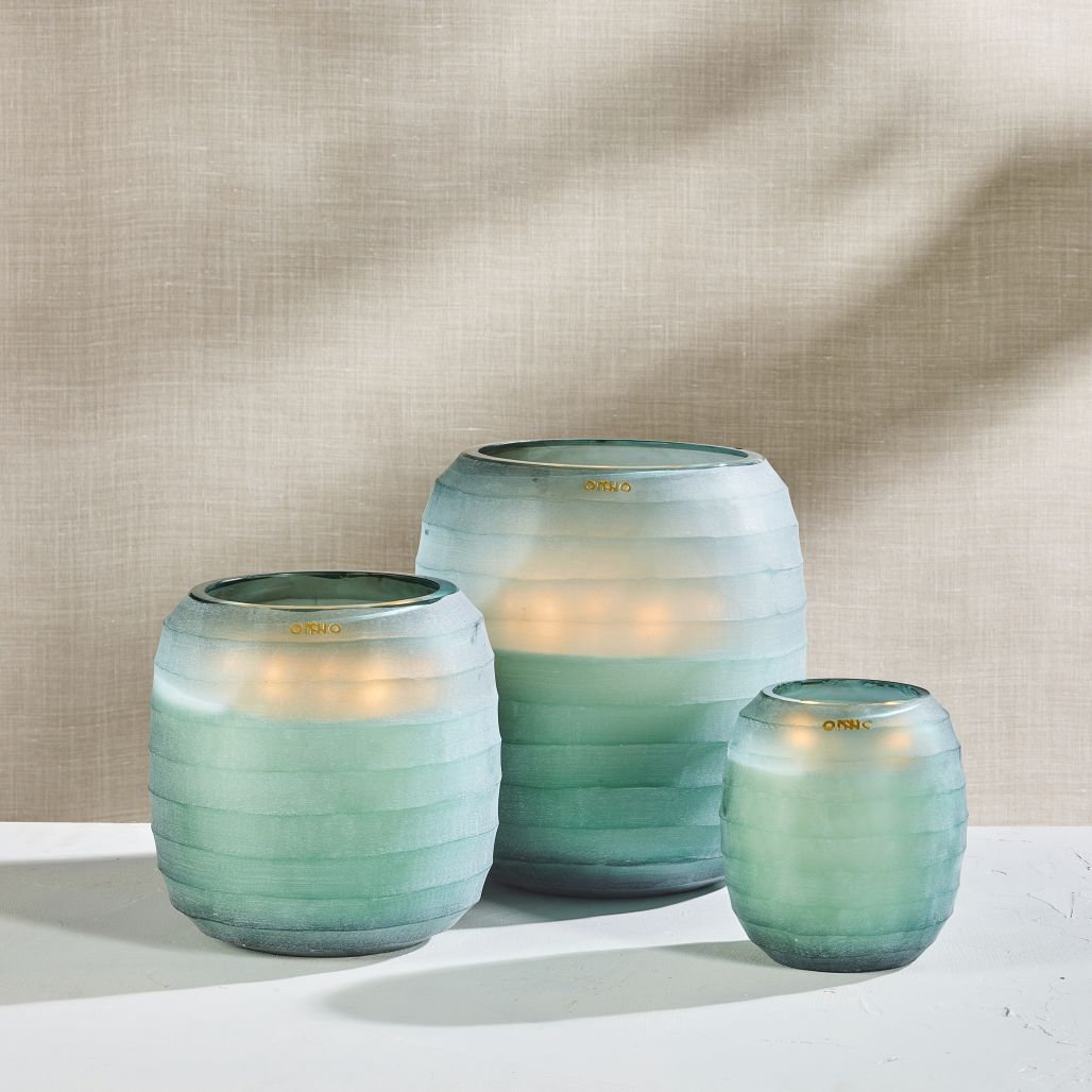 Waves Blue Vela